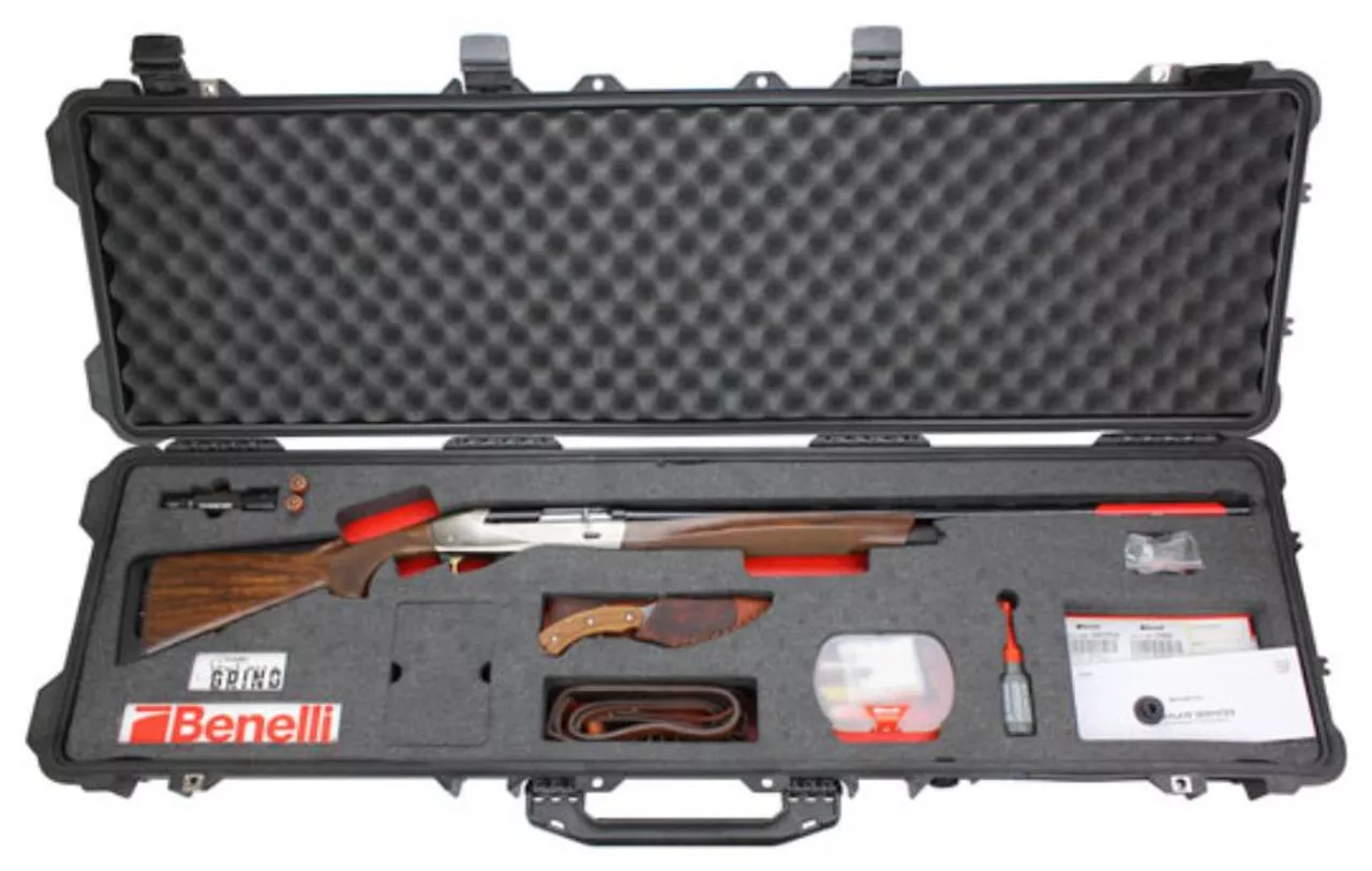 Benelli Ethos Southern Grind Package, 20g 28″ Barrel With Case/Knife/Light/Sling