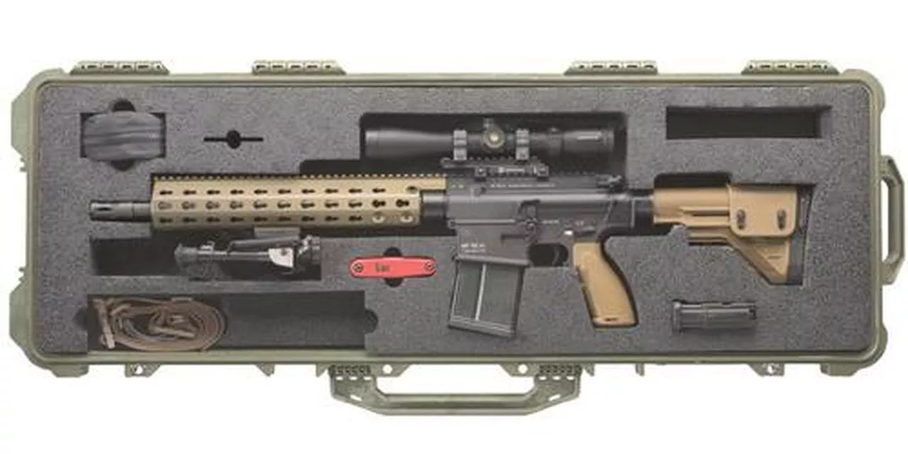 Daisy Adult Red Ryder, Air Rifle, BB, 350 Feet Per Second, 10.75″ Barrel, Black Color, Wood Stock, 650Rd Capacity