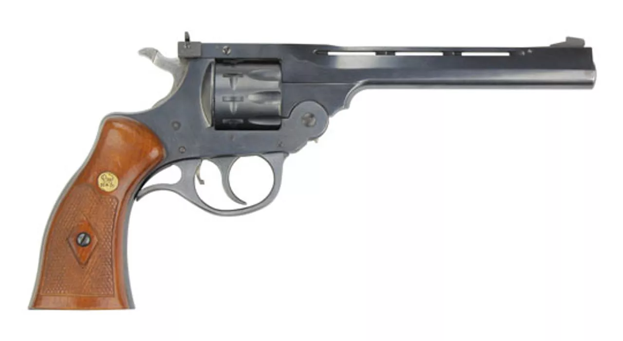 H&R Inc. 999 Sportsman, 22LR, Top Break Revolver, 9-Shot, USED, Soft Case