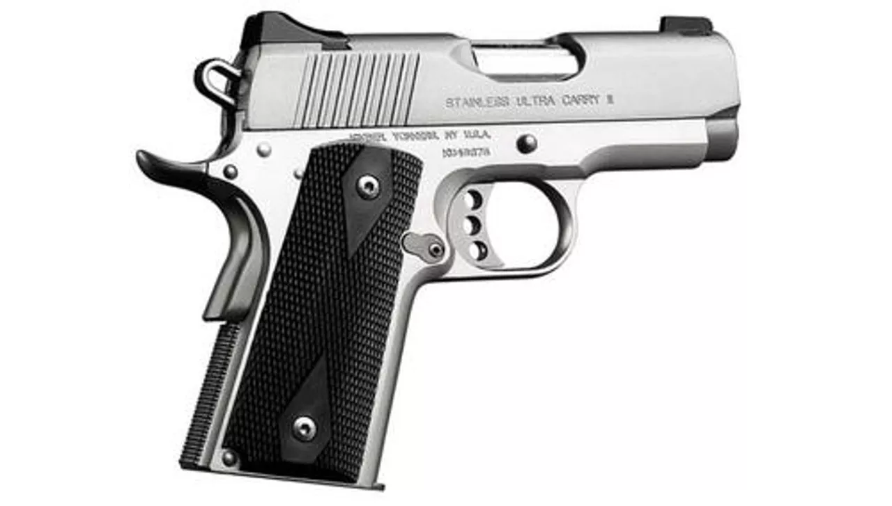 Kimber Stainless Ultra Carry II, 1911 45ACP, 3″ Barrel, 7 rd, CA Approved