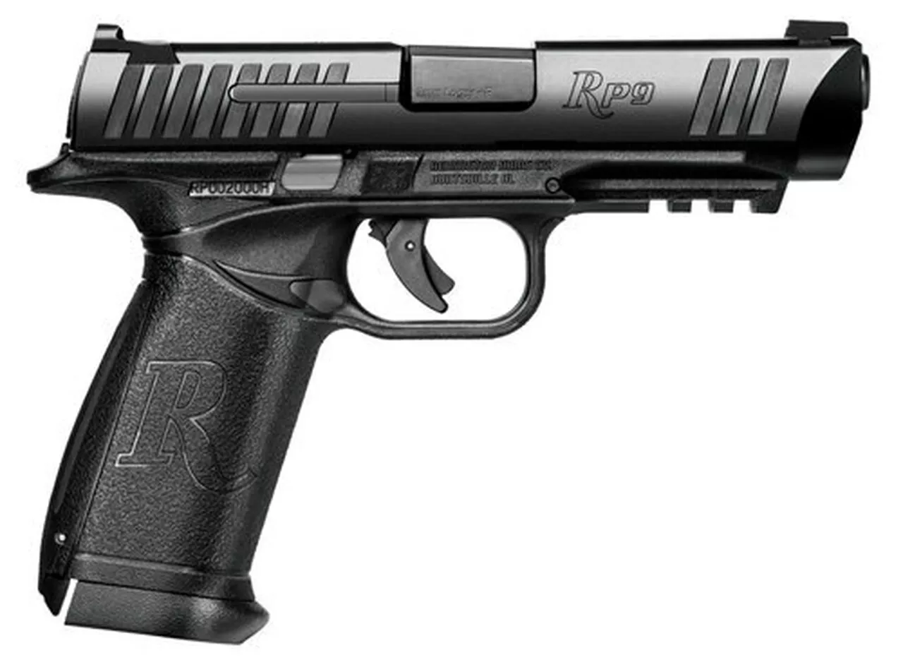 Remington RP9 Night Sights, 9mm, 4.5″ Barrel, 18rd, Black PVD Coating