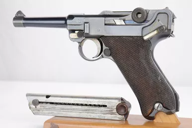 SOLD - 1916 DWM Luger (6101d - 10890)