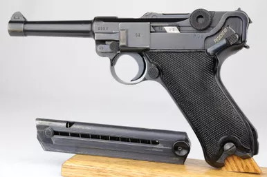 SOLD - Black Widow Mauser Luger (2002e - 08672)