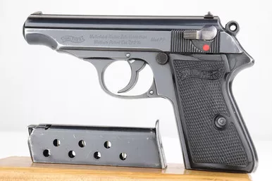 SOLD - Commercial Walther PP (111830p - 10674)