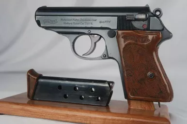 SOLD - Commercial Walther PPK (923896 / 05629)