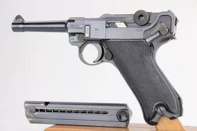 SOLD - Excellent Black Widow Luger - byf 42