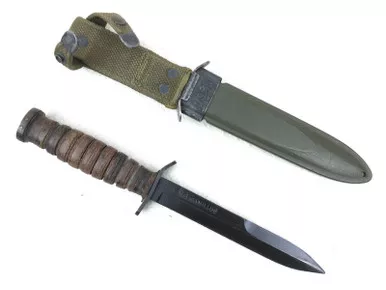 SOLD - M3 Camillus Fighting Knife & M8 Scabbard