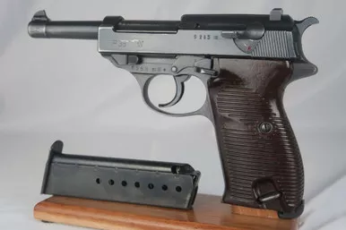 SOLD - Mauser P.38 - byf 43 (6253m - 05582)