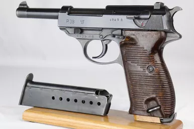 SOLD - Minty Mauser P.38 - byf 43 (4929k - 07538)