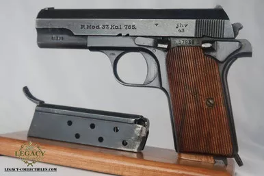 SOLD - Nazi Femaru jhv 43 Mod 37 - Matching Magazine
