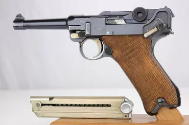 SOLD - RARE Police Simson Luger - S Code - Matching Magazine