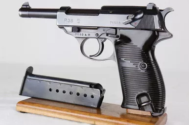SOLD - Walther P.38 - ac 41 - Matching Magazine (7150h - 08070)