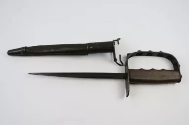 SOLD - WW1 1917 LF&C Trench Knife