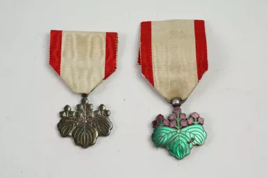 SOLD - WW2 Rising Sun Japanese Medals