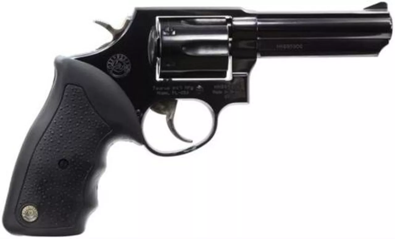 Taurus Model 65 Standard 357 Mag 4″ Barrel Synthetic Grip Blued 6 Rnd