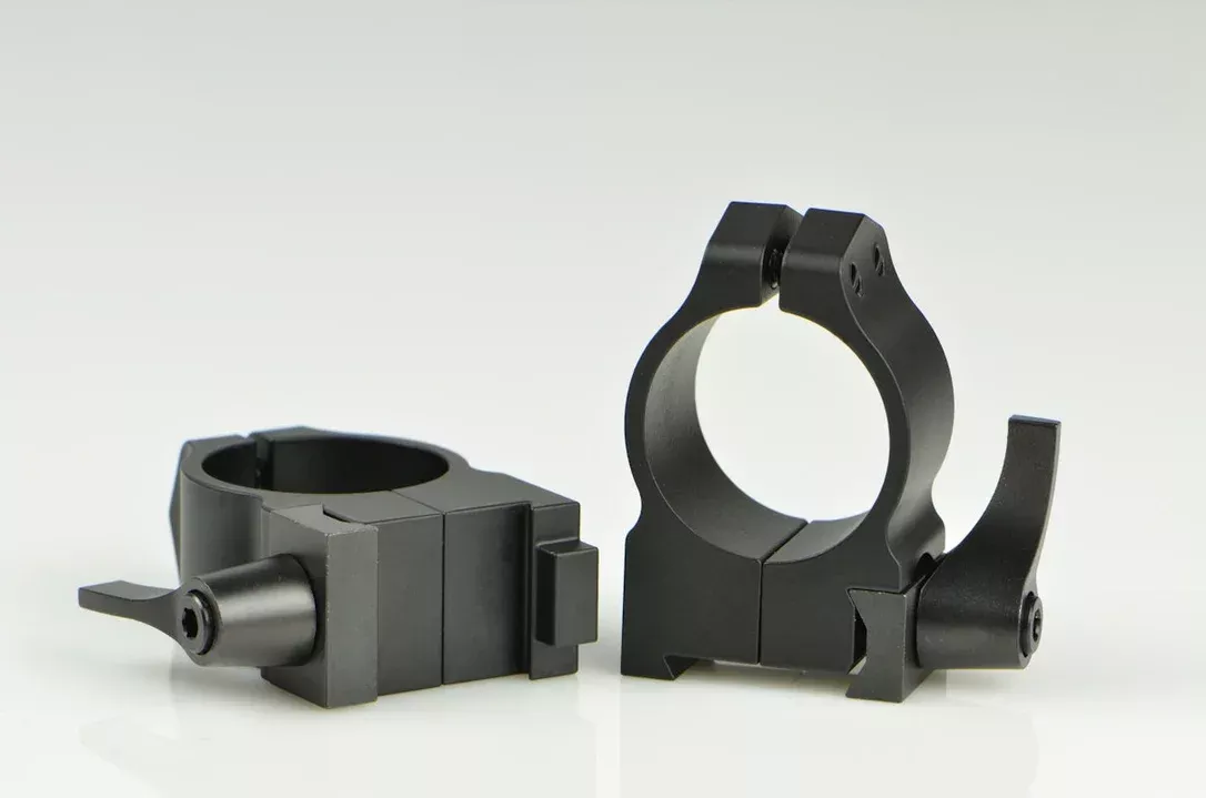 Warne Quick Detachable Ring Mounts CZ 550, (19mm Dovetail) 30mm Medium Matte (14BLM)