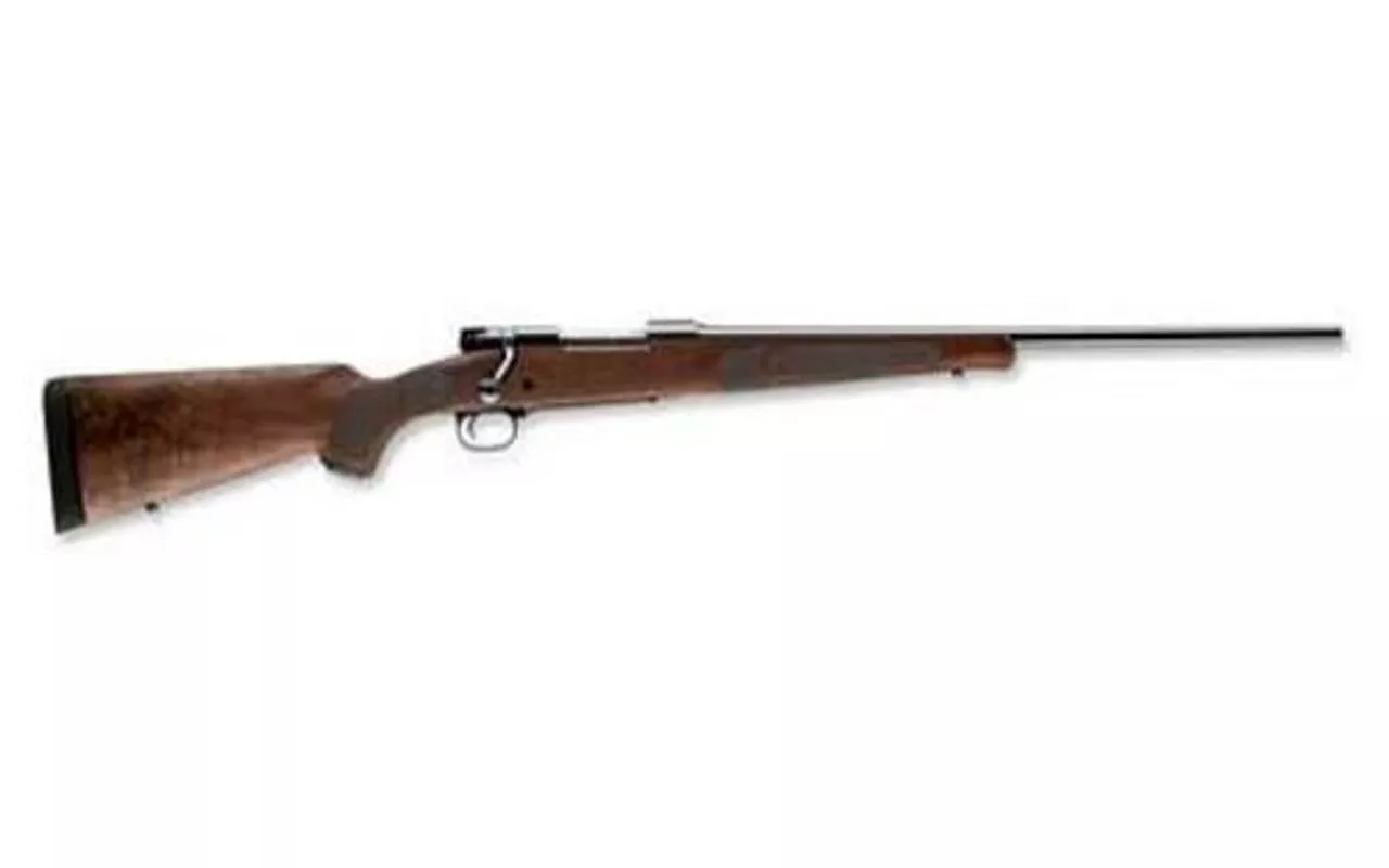 Winchester M70 Featherweight Bolt 22-250 Rem 22″ Barrel, Grade I Walnut Stock, 5rd
